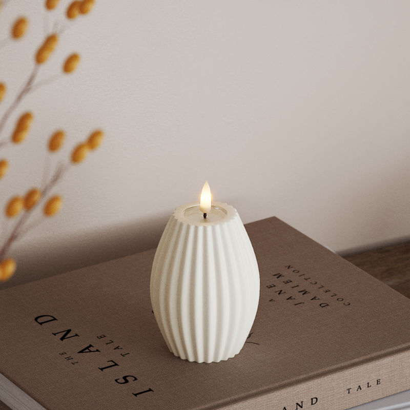 Indoor-03_Autumn_Day_RF-R-0001